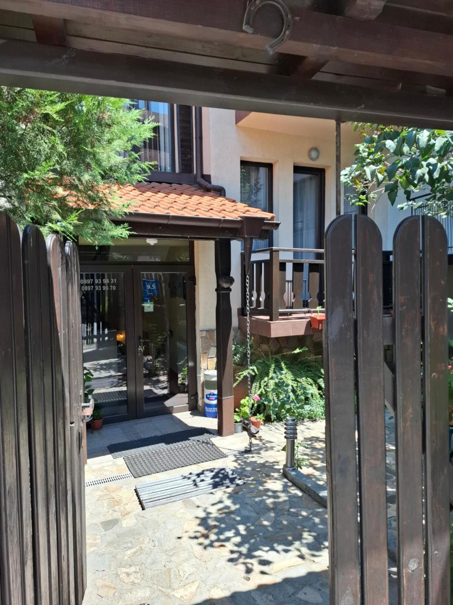 Guest House Skabrin Bansko Bagian luar foto